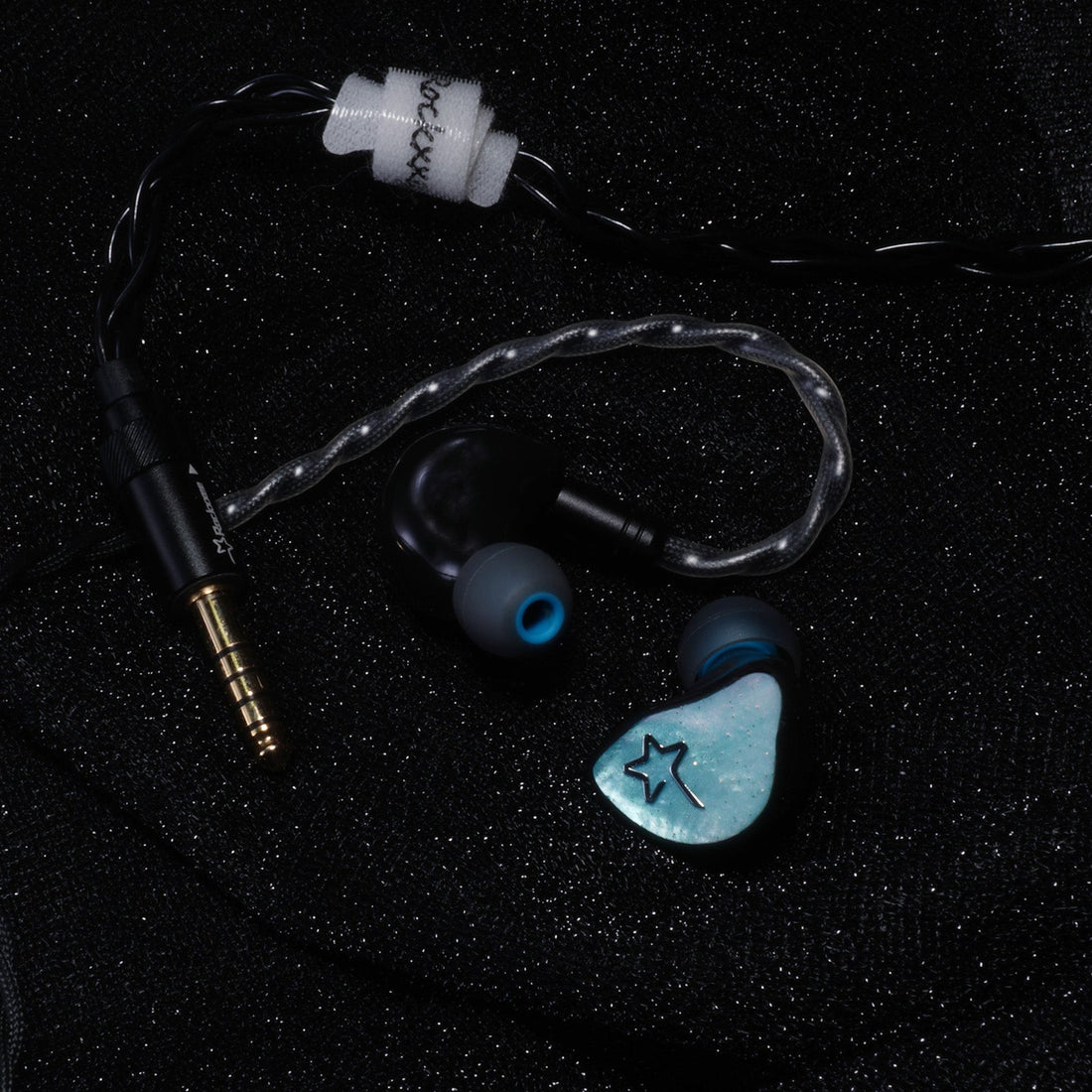 Rockxxee DK1 翠星 レビュー シングルDDで「音の縫い目」を消しにきた、かなり真面目なIEM