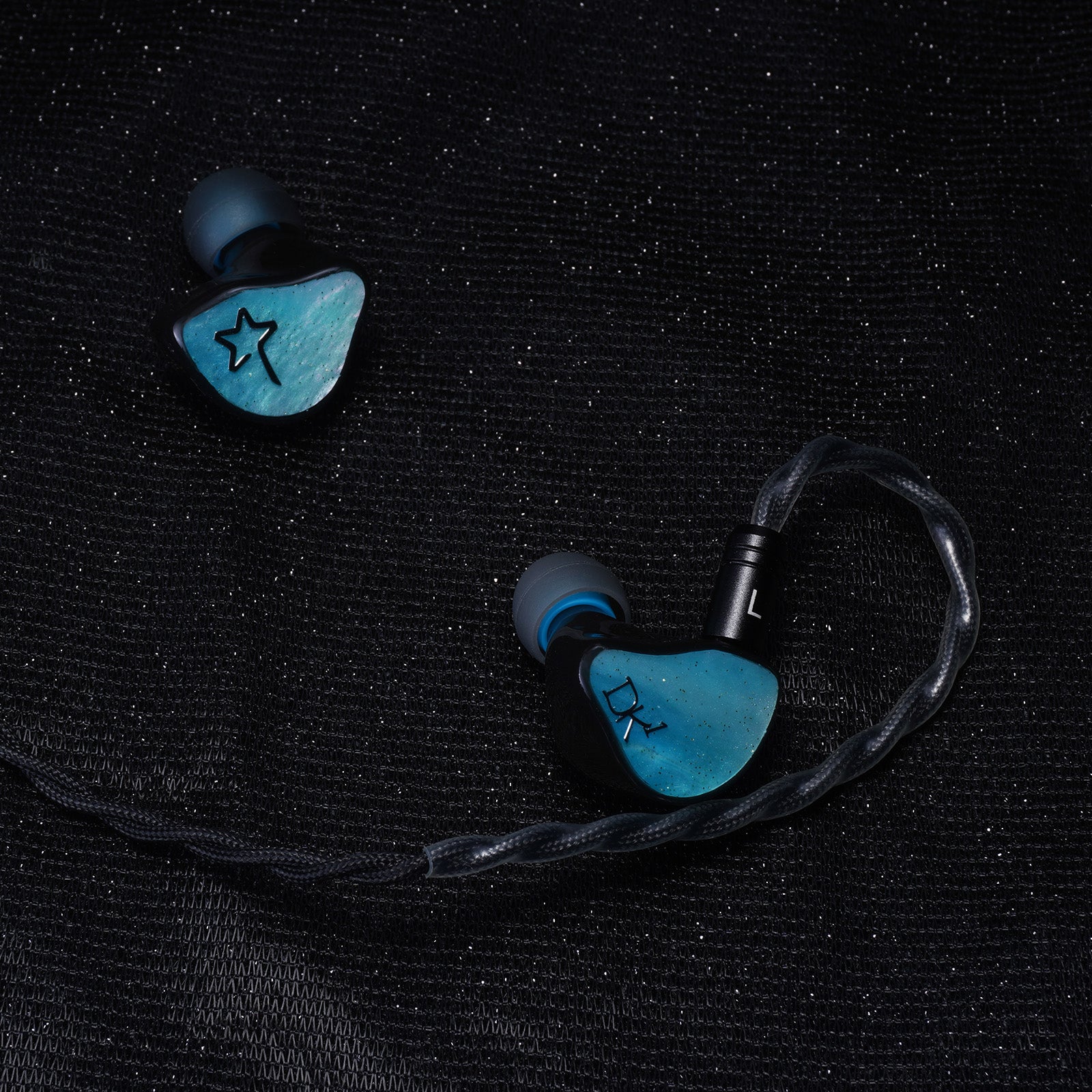 「Rockxxee DK1 翠星」一体感、見通し、所有感。DK1翠星が届ける新しいシングルダイナミック体験